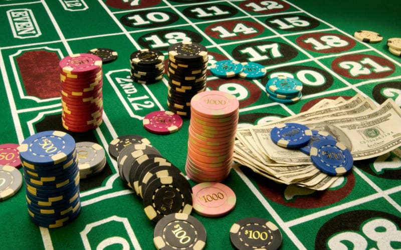 Những quy tắc quan trọng khi anh em sử dụng các loại chip trong casino